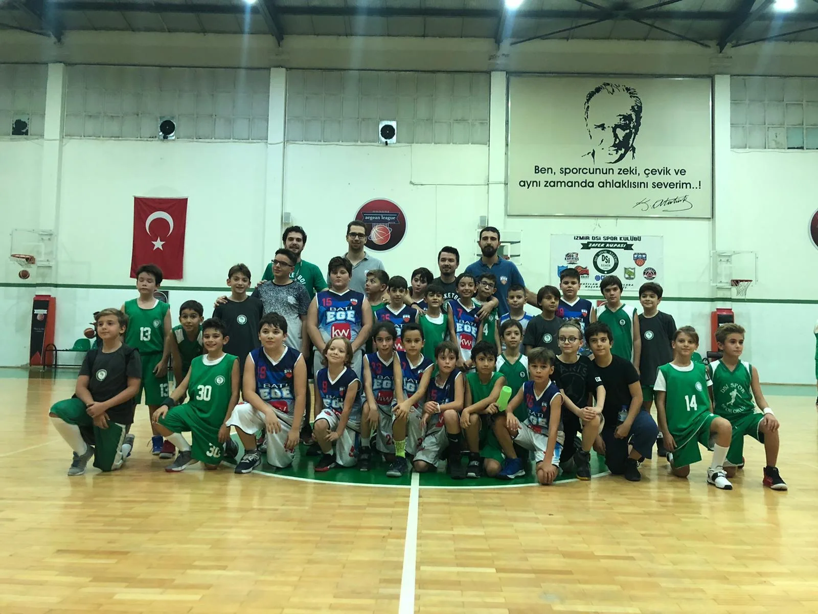 86fb5940-e621-4589-9d77-aab0d2ffec05.jpg